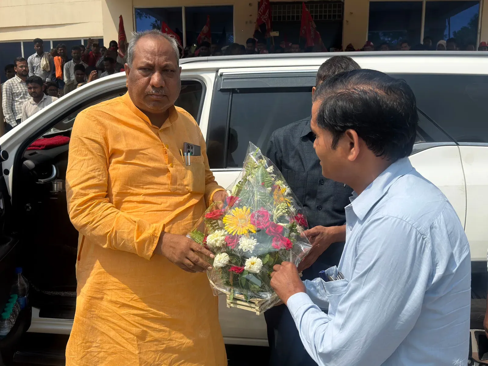 गाजीपुर एनकाउंटर की होगी जांच: मंत्री संजय निषाद बोले — 'अपराधियों की कोई जाति नहीं'