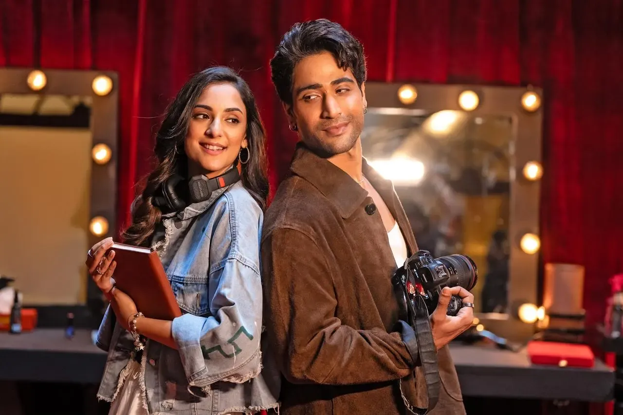 Is Arijit Singh's New Track 'Fitratein' a Romantic Masterpiece?