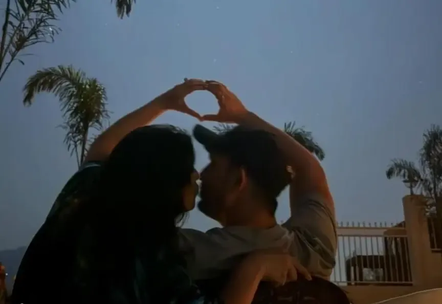 Romantic Moments: Arjun Bijlani and Neha Swami Share a Kiss in Their New Dream Home