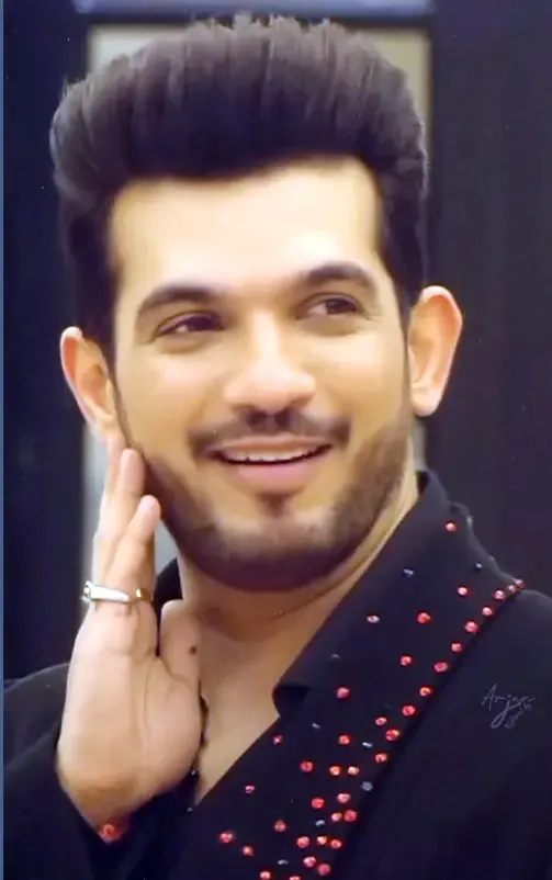 Will Arjun Bijlani Donate INR 10 Lakh from His Prize Money on ‘Rise & Fall’?