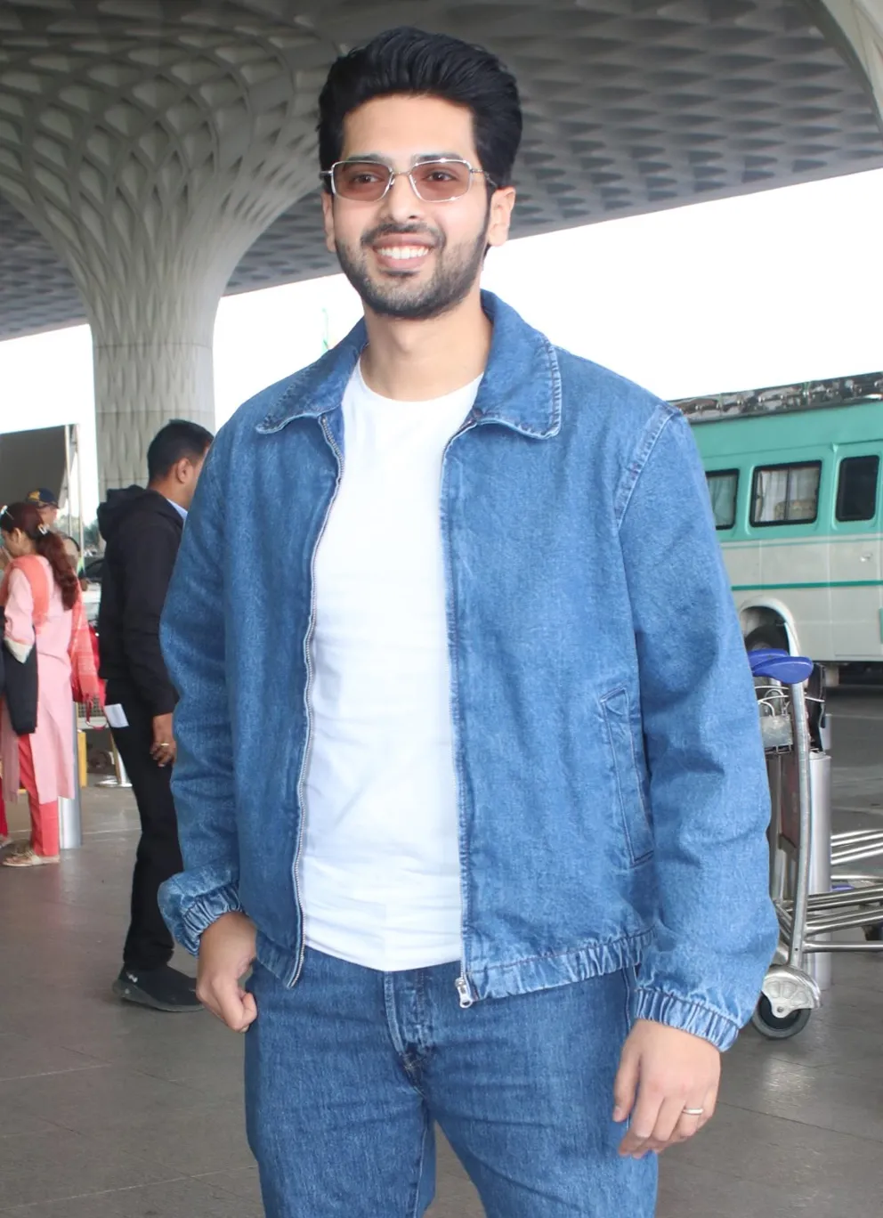 What is Armaan Malik's ‘Bade Din Huye’ About?