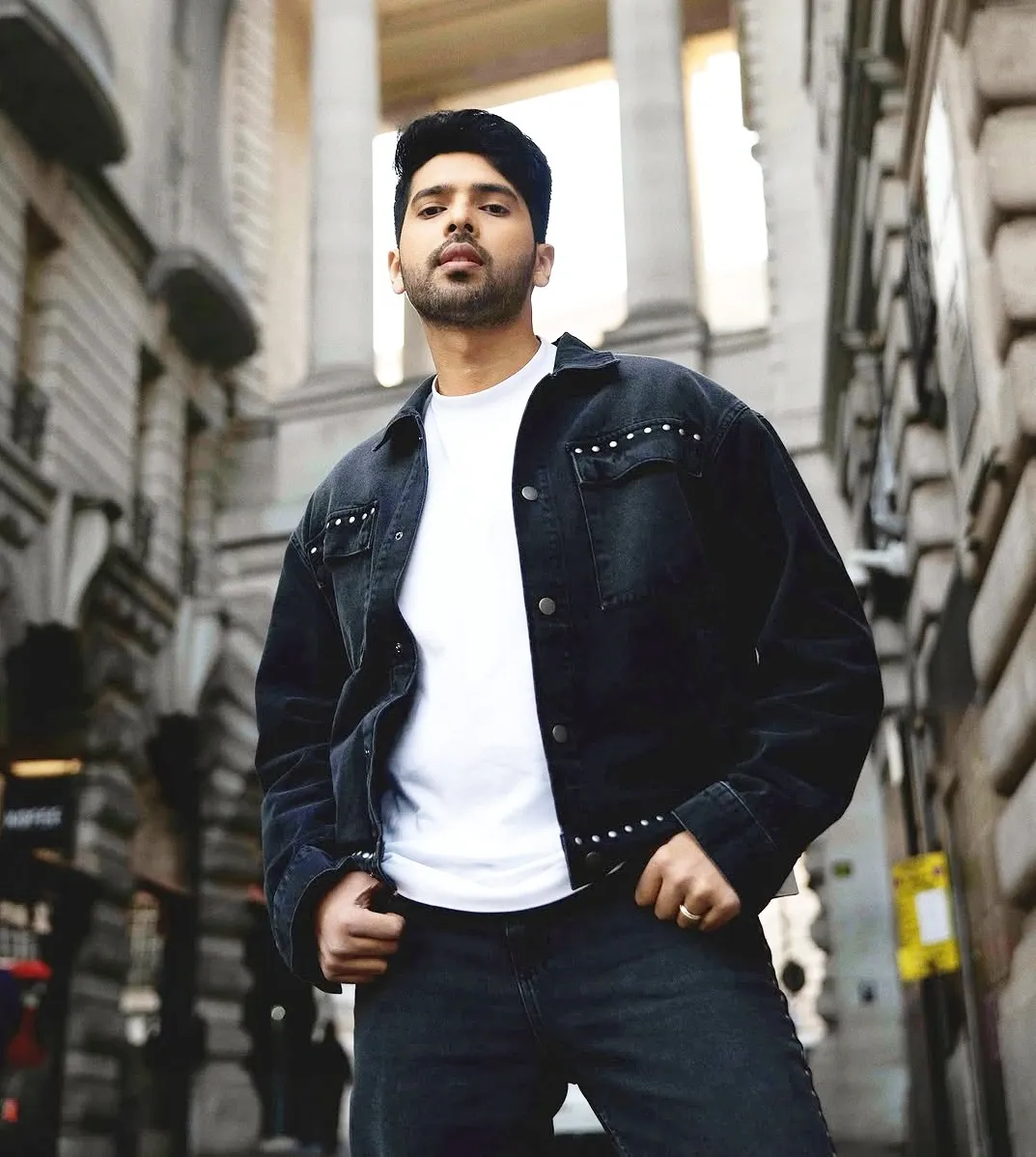 Did Armaan Malik Captivate Fans with His Dance Moves in 'Baari Baari'?