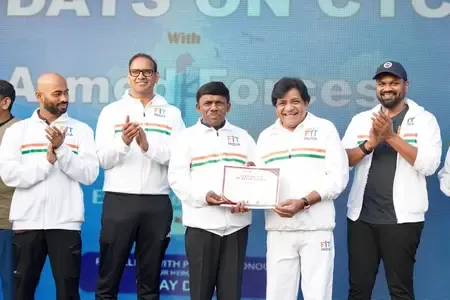 How did the Armed Forces contribute to the 53rd edition of Fit India Sundays on Cycle in Goa for Vijay Diwas?