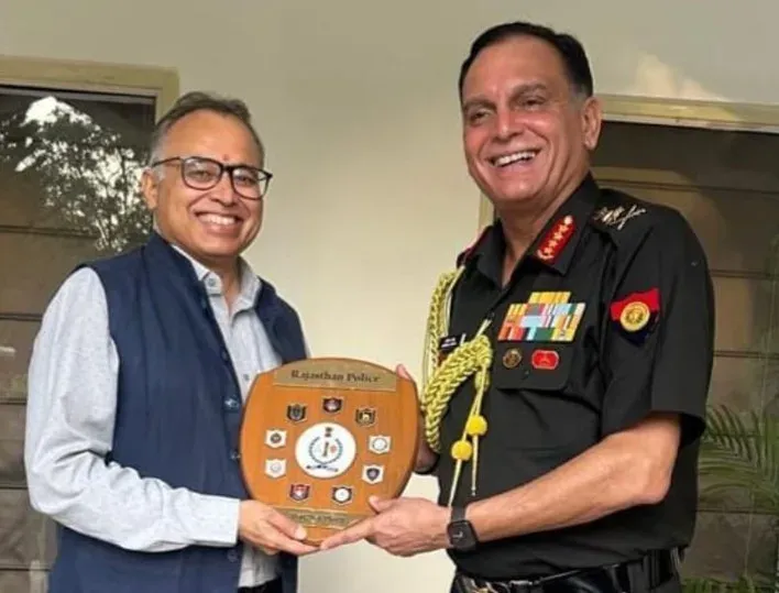 Army Commander General Dheeraj Seth meets Rajasthan DGP to bolster border security
