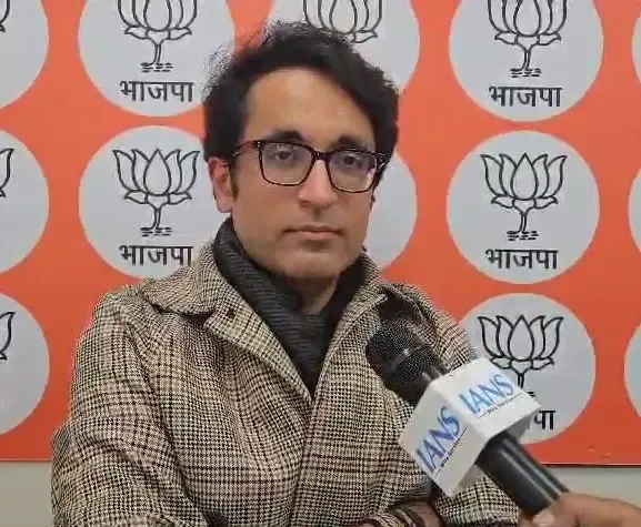 BJP's Pradeep Bhandari Calls Kejriwal an 'Arrogant Dictator' Amid Allegations of Attack on His Convoy