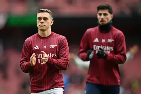 Is Arsenal Now Nine Points Clear in the Premier League After Defeating Sunderland?