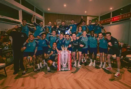 Arsenal win Premier League title for first time in 22 years