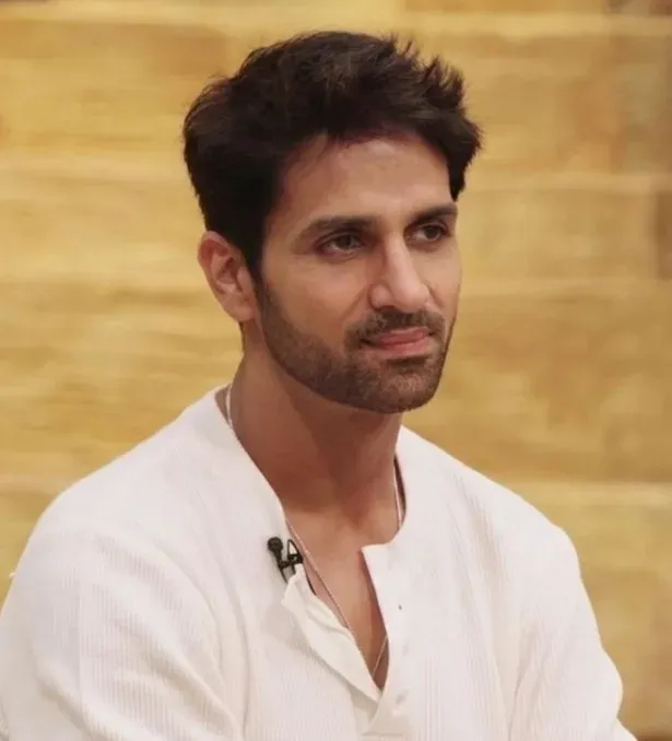 Arslan Goni on Sussanne Khan's 'Alliance' appearance: 'I wasn't expecting her to miss me so much'