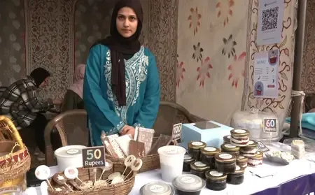 आर्टिकल 370 हटने के बाद कश्मीर में उभर रही युवा महिला उद्यमी, स्टार्टअप से बनीं आत्मनिर्भर 
