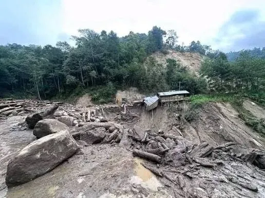 Arunachal flash flood: 5 Army personnel missing, 4 workers killed in landslide