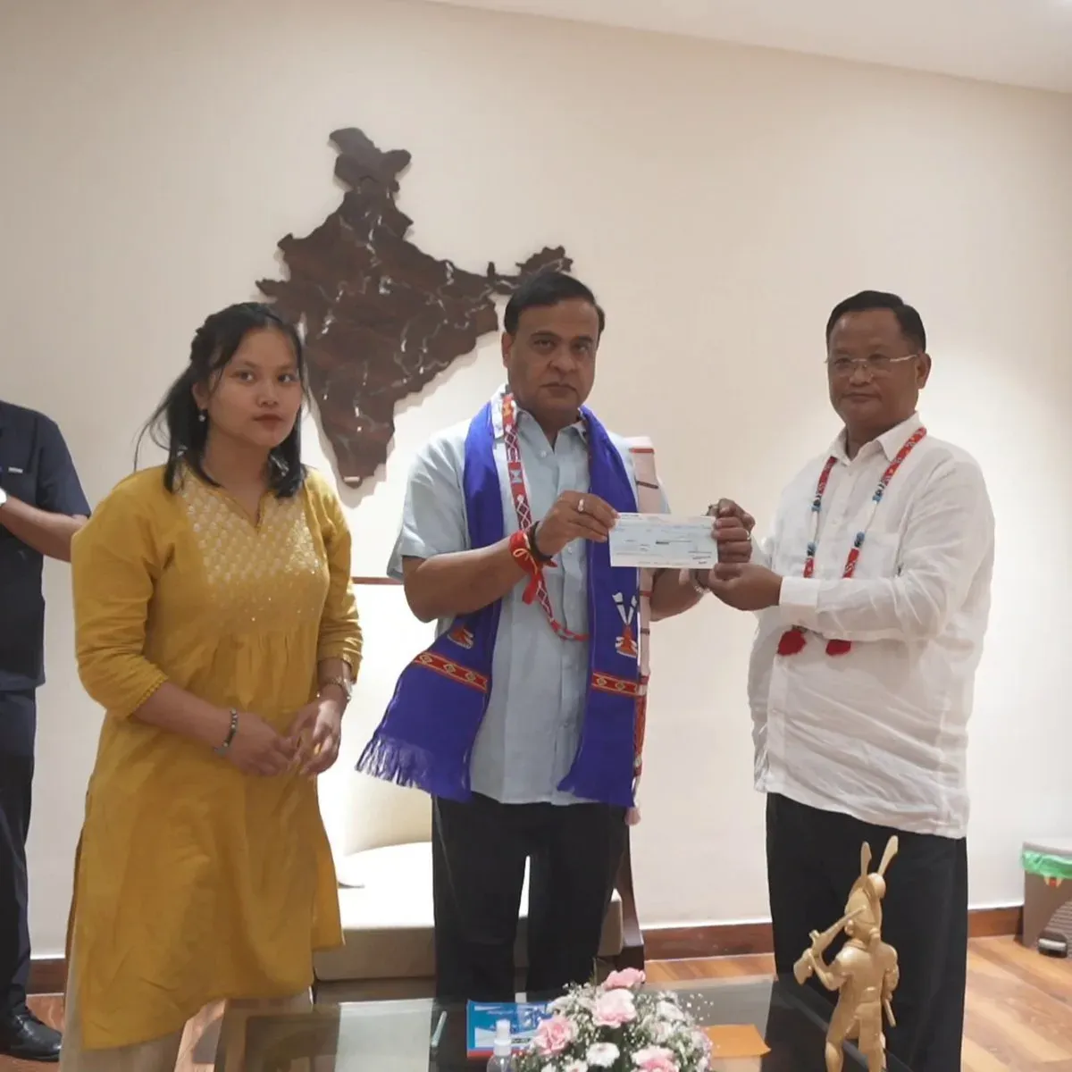 Arunachal MLA donates ₹10 lakh to Assam CM Relief Fund