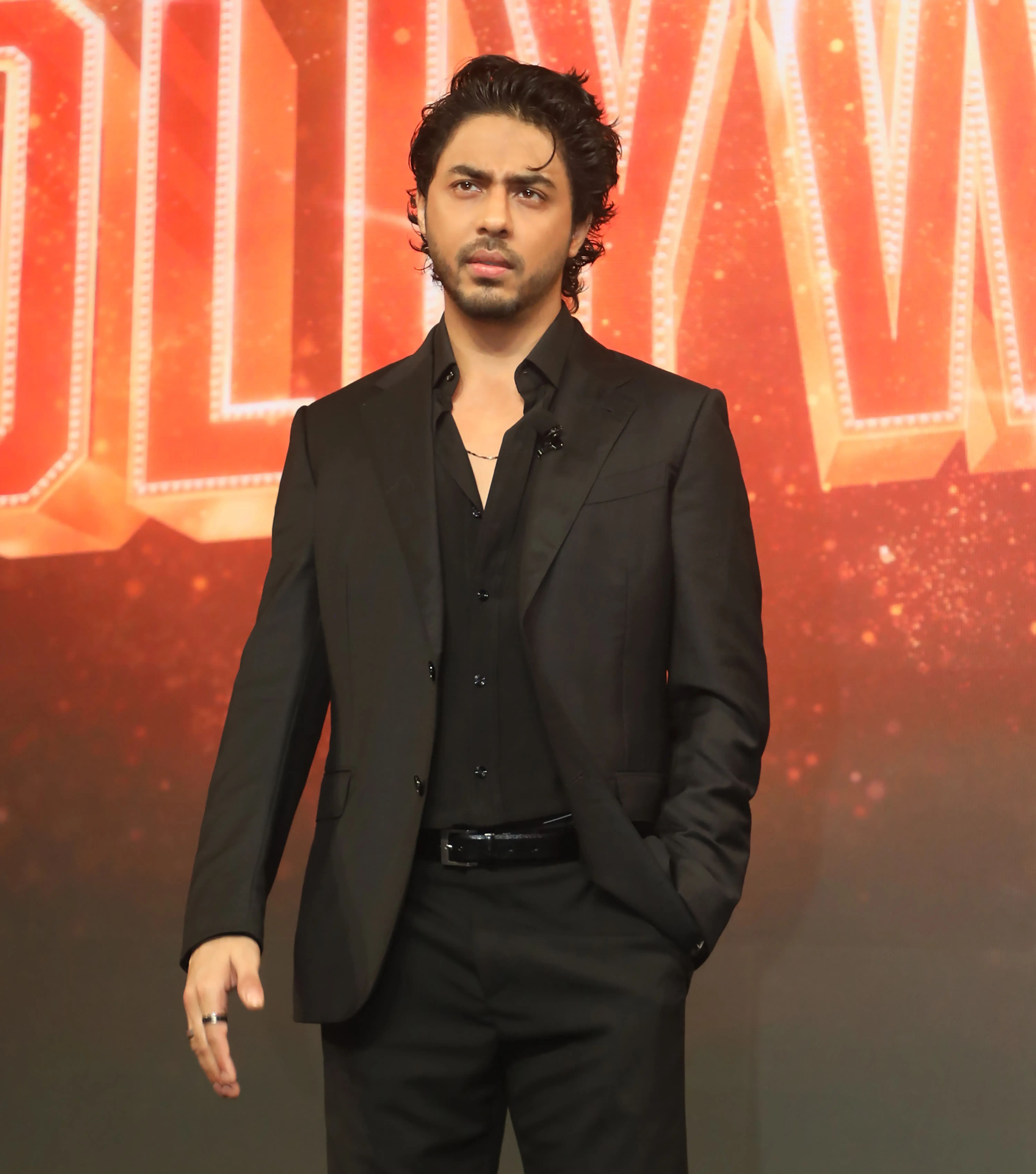 क्या आर्यन खान के जन्मदिन पर दोस्तों और परिवार ने सोशल मीडिया पर प्यार बरसाया?