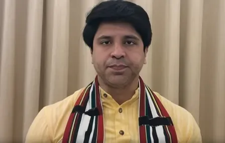 असम के अपमान पर शहजाद पूनावाला ने घेरा, बोले-प्रियांक खड़गे के अंदर कोई योग्यता नहीं 