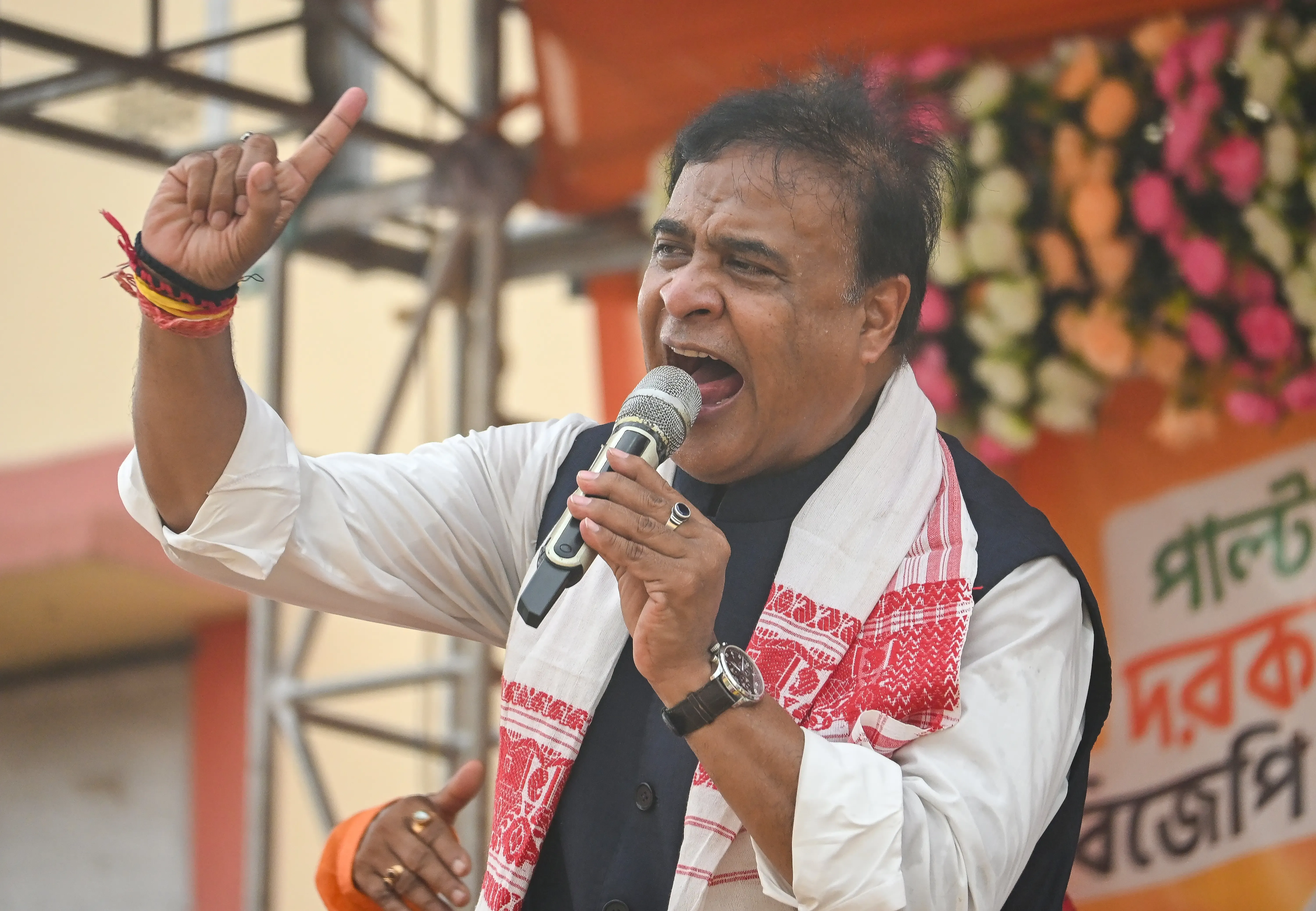 बंगाल में BJP की सरकार बनेगी, 200 से ज्यादा सीटें मिलेंगी: हिमंता बिस्वा सरमा