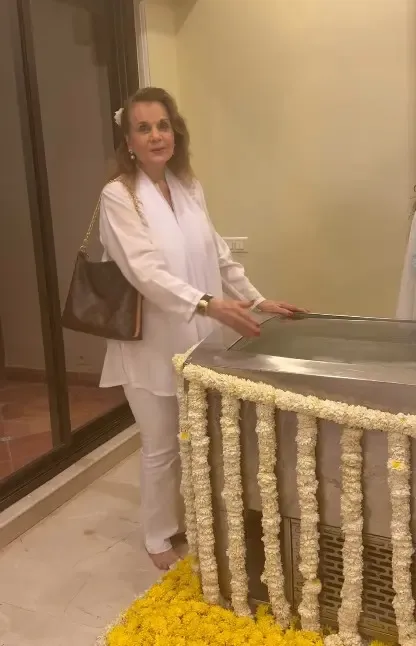 आशा भोसले को याद करते हुए भावुक हुए सितारे, मुमताज और दलीप ताहिल का विशेष वीडियो