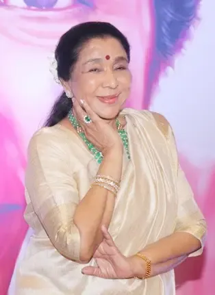 Asha Bhosle's Final Journey: A Tribute from Bollywood and Beyond