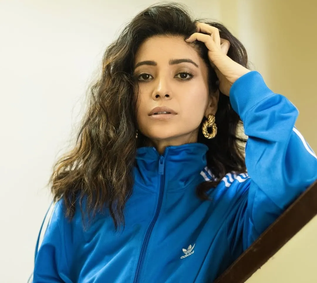 Did Asha Negi Feel Overwhelmed by the Indo-Pak Conflict?