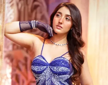 What Does Ashnoor Kaur Say About Body Image, Confidence, and Growing Up in the Spotlight?