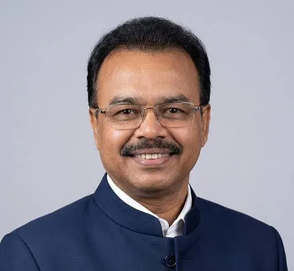 Anurag Jain appointed CEO NITI Aayog; Ashok Barnwal is MP Chief Secy