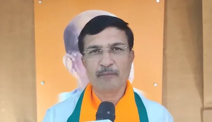 इंडिया गठबंधन की बैठक 'फ्लॉप' रही — तेलंगाना BJP प्रवक्ता अशोक मुस्तापुरे का विपक्ष पर तीखा हमला