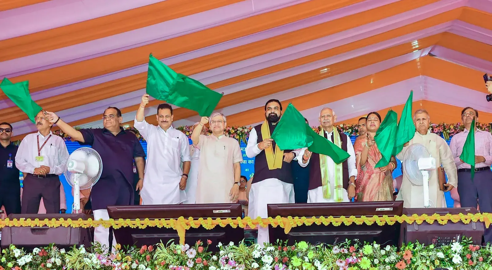 Vaishnaw flags off Chhapra-Anand Vihar train; Bihar to get 200 new trains in 7-8 years