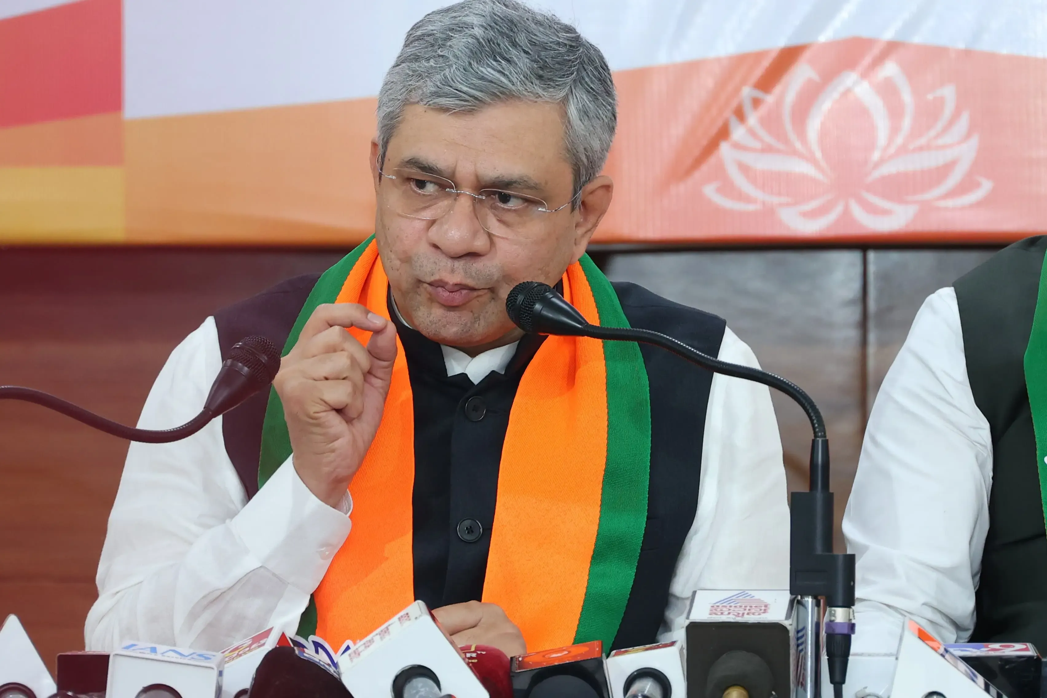 Ashwini Vaishnaw Commends PM Modi and FM Sitharaman for Supporting Low and Middle-Income Families