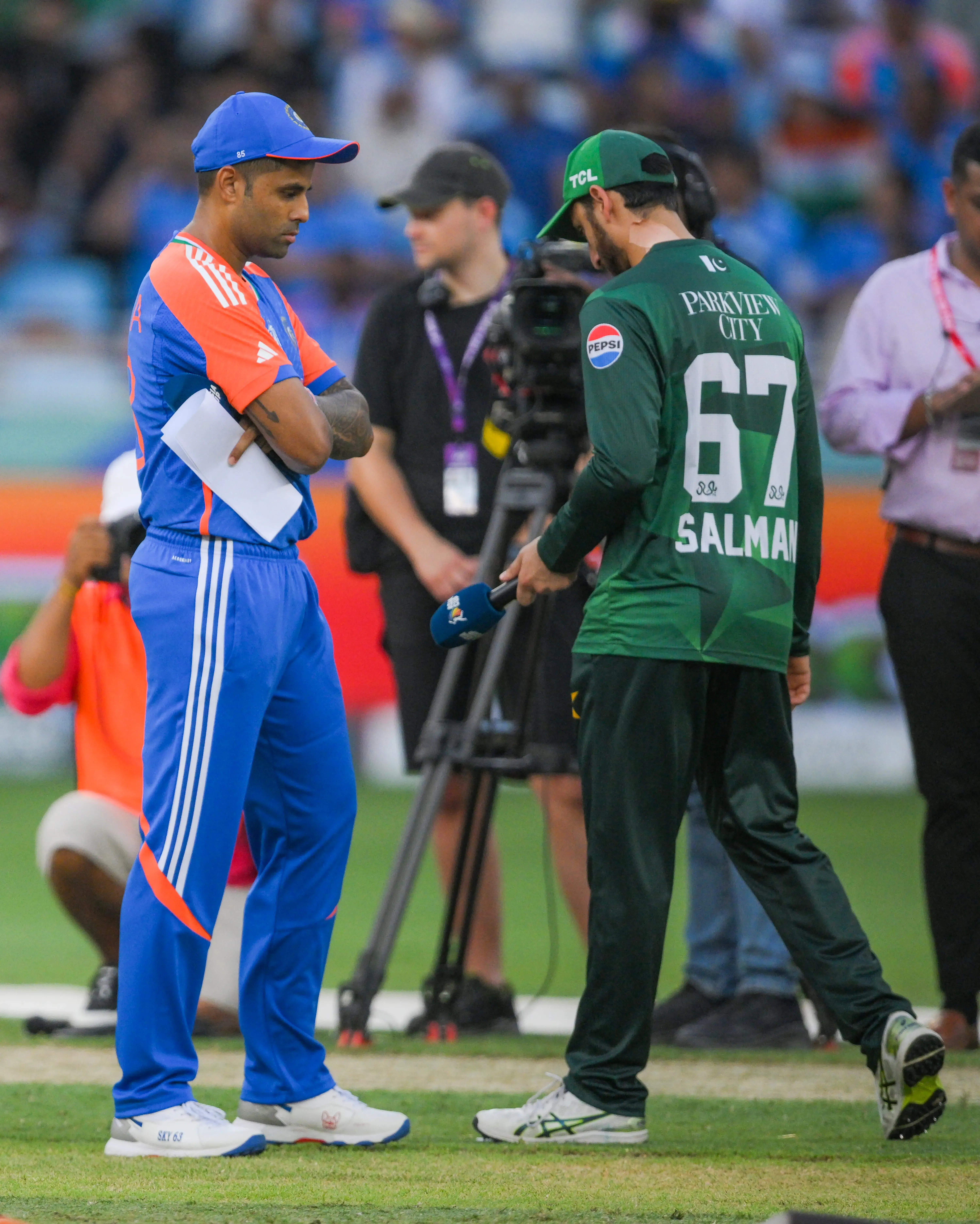 Did Pakistan Choose to Bat First Against India in the Asia Cup?