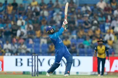 एशिया कप : मोहम्मद नबी का विस्फोटक अर्धशतक, अफगानिस्तान ने श्रीलंका को जीत के लिए 170 का लक्ष्य दिया 