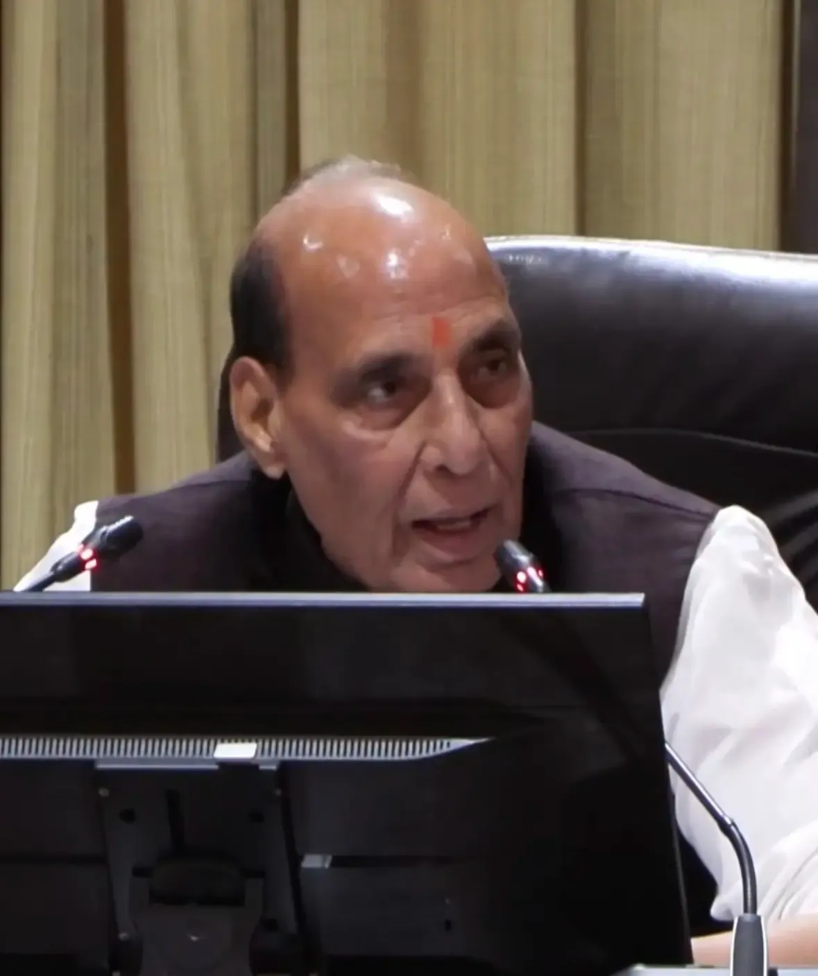 एशियाई खेल 2026: सैन्य खिलाड़ियों ने जीते 27 पदक, राजनाथ सिंह ने की मुलाकात और सराहना