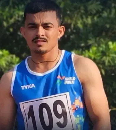 एशियन पैरा गेम्स: नवदीप सिंह ने जैवलिन में 42.55 मीटर के साथ ब्रॉन्ज जीता, राकेशभाई भट्ट ने 200 मीटर में तीसरा स्थान हासिल किया