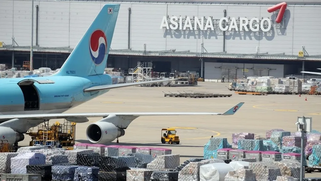 Did an Asiana Flight to Tokyo Turn Back Due to Engine Trouble?