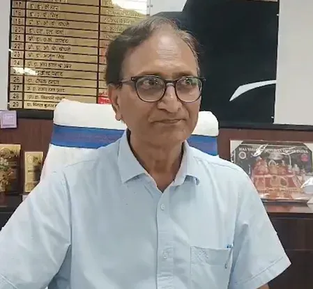 PMCH पटना में सुरक्षा गार्डों की मारपीट: दो मरीज परिजनों के सिर फटे, अधीक्षक ने कहा — दोषियों पर होगी सख्त कार्रवाई