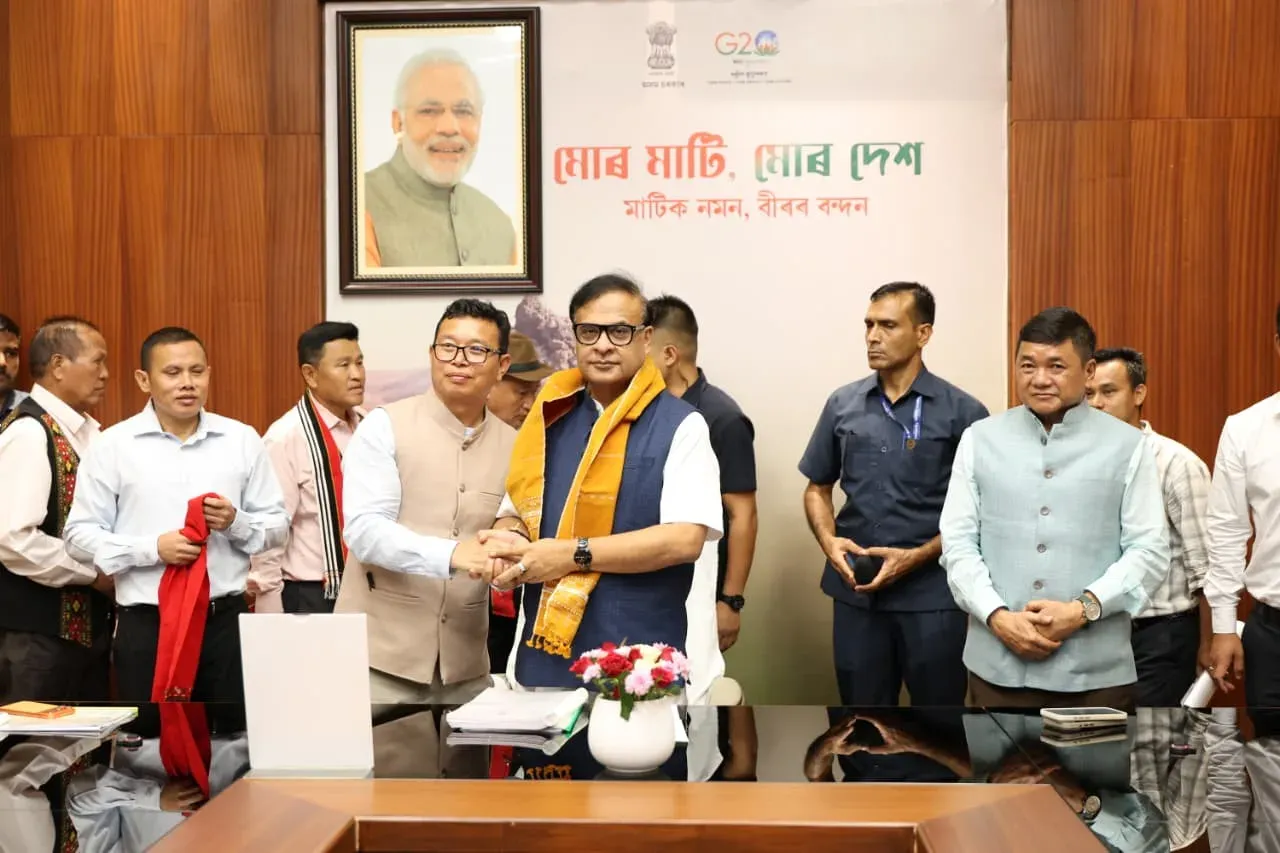 Assam Deputy Speaker Dr. Habbey Teron Meets CM Himanta at Lok Sewa Bhawan