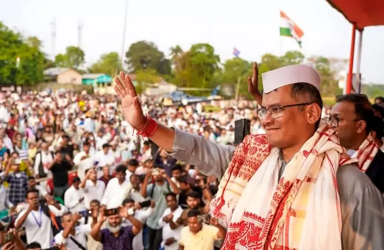 Major Shift: Gaurav Gogoi’s Associate and 100 Congress Workers Join AGP