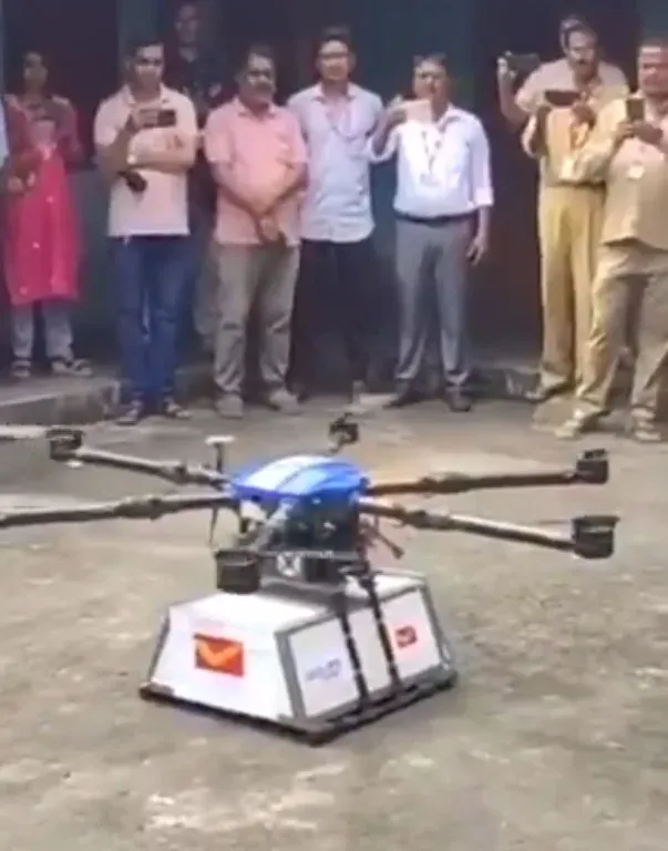 इंडिया पोस्ट की असम में ड्रोन डाक सेवा शुरू, 40 रूटों पर उड़ान; सिंधिया ने दी जानकारी