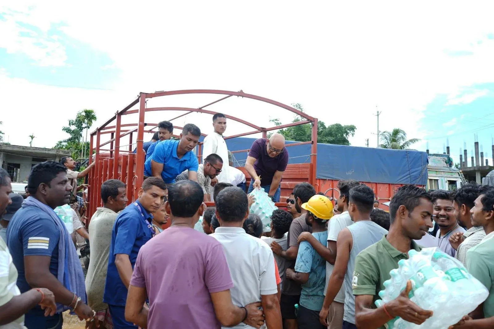 Assam Ministers, MLAs Monitor Floods, Lead Relief on Ground