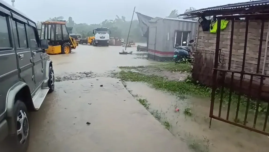 IMD forecasts widespread rain in Assam for next 5 days, heavy alerts issued