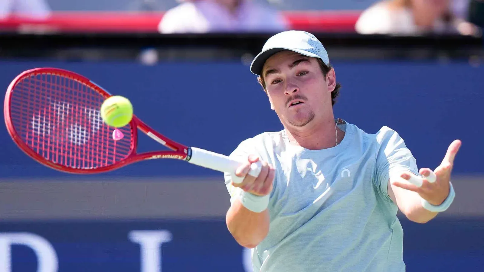Fonseca stuns Tsitsipas 7-6, 7-5 to reach Montreal Masters third round