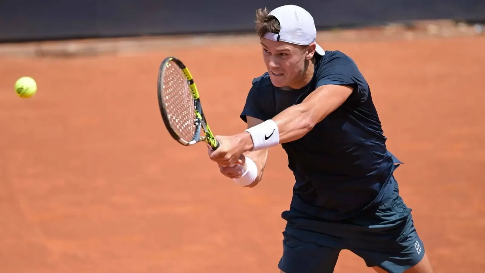 Holger Rune Set for Exciting Comeback at Hamburg Open in May