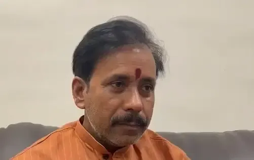 राम मंदिर विवाद: मंत्री अनिल राजभर का अखिलेश पर पलटवार — 'औरंगजेब की बात करने वालों को प्रभु नहीं बुलाएंगे'