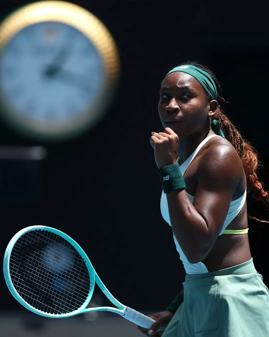 Australian Open: Gauff Defeats Bencic to Face Badosa in Quarterfinals
