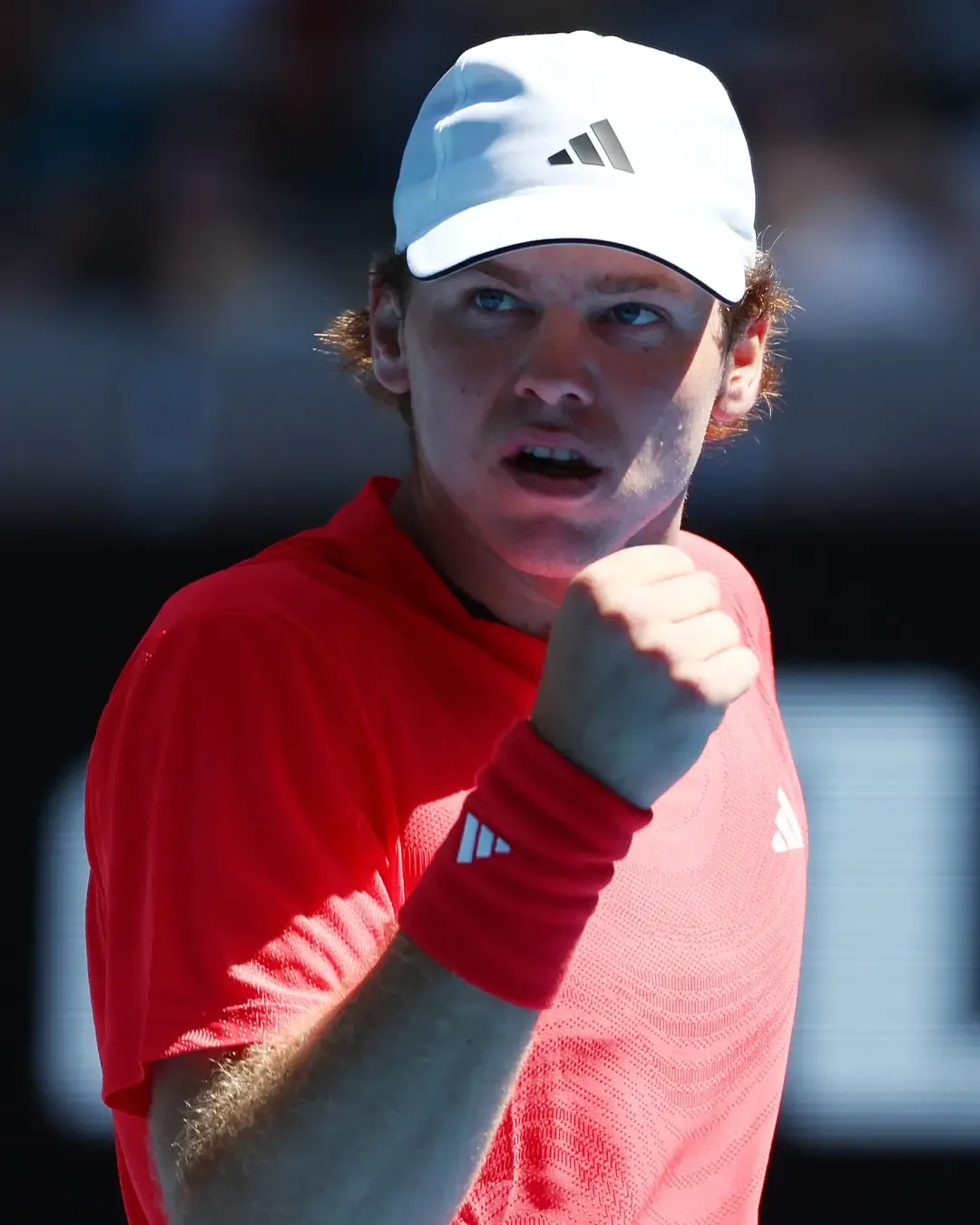 Australian Open: Michelsen Stuns Tsitsipas in First Round