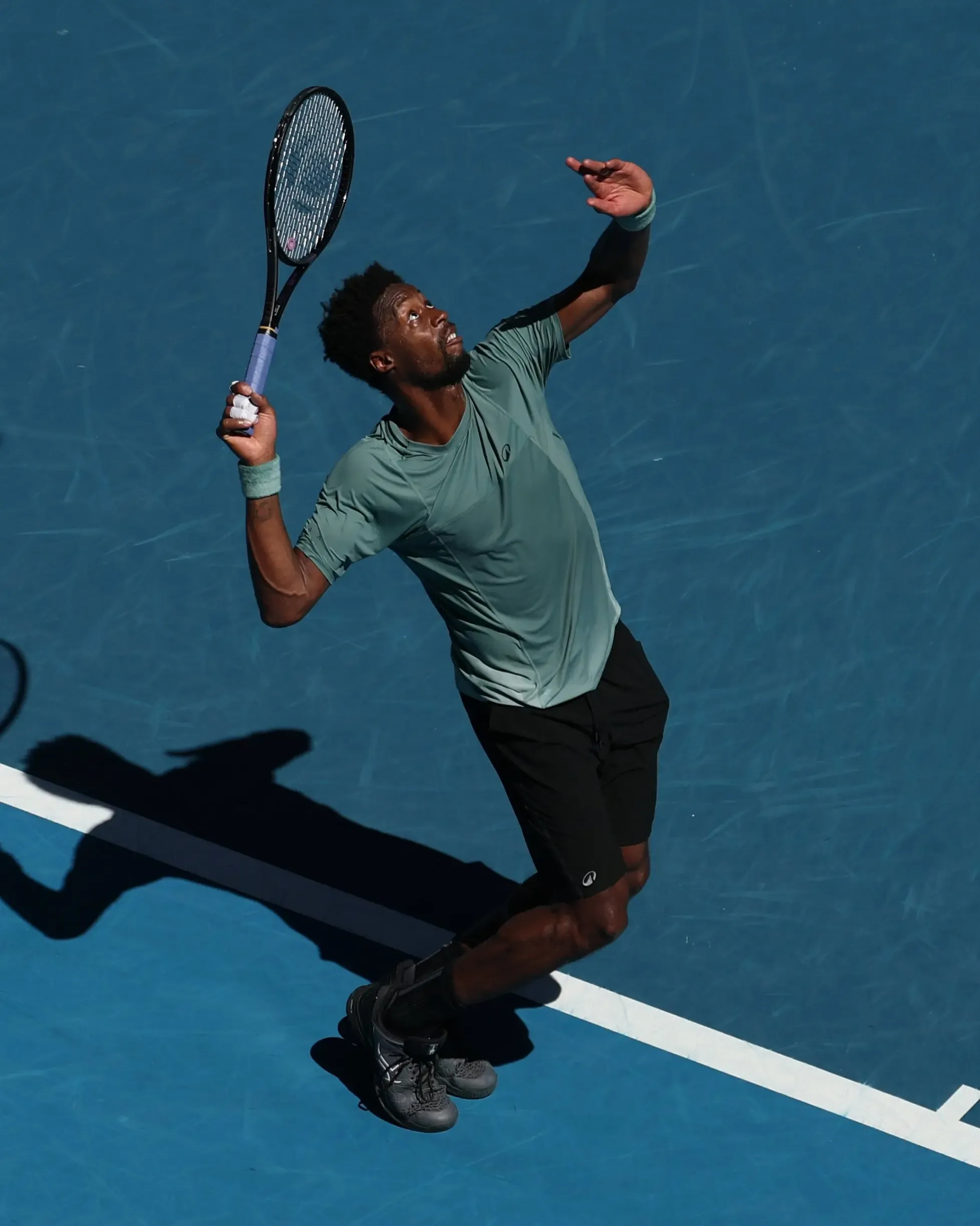 Australian Open: Monfils Shocks Fritz to Progress