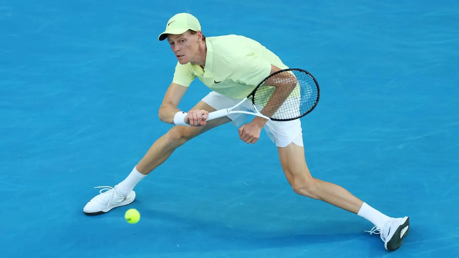 Australian Open: Sinner Advances to Fourth Round, Eyes Title Defense