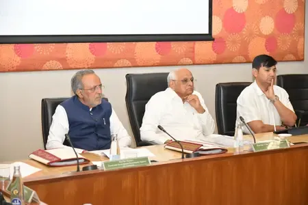 How is the Australian Envoy Collaborating with Gujarat CM on Olympics and Renewable Energy?