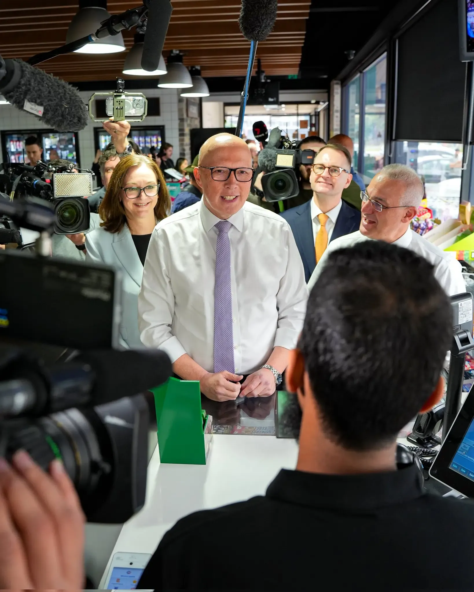 Australian Opposition Leader Targeted in Alleged Terror Scheme