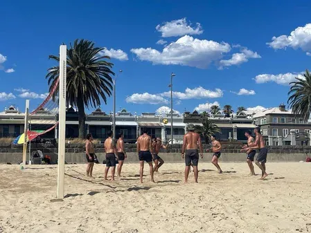 Extreme heat doubles youth mental health admissions, Australian study finds