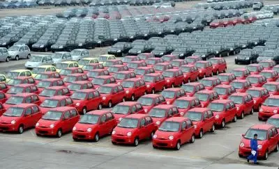 Forecast for India's Auto Sector: Slowdown Expected in FY27 After Policy-Driven Surge