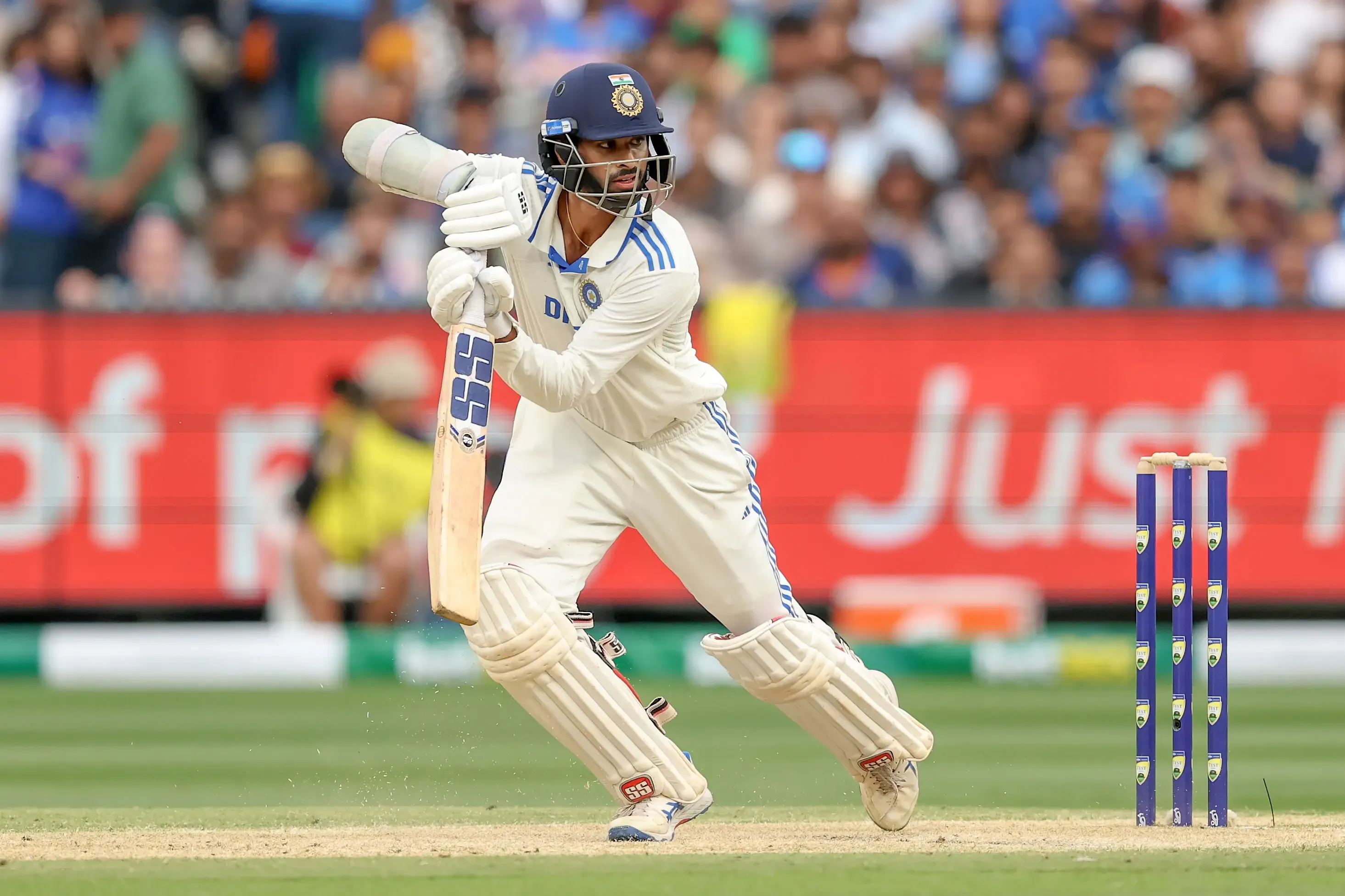 'Awful decision': Ex-cricketers show disagreement on Sundar's dismissal