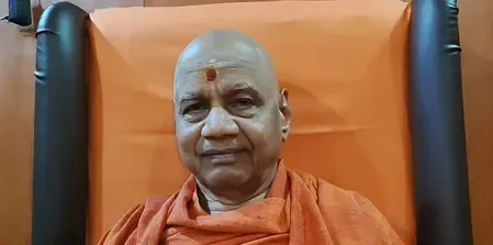 अयोध्या में ध्वजारोहण से पहले साधु-संतों ने पीएम मोदी के योगदान को बताया ‘अतुलनीय’